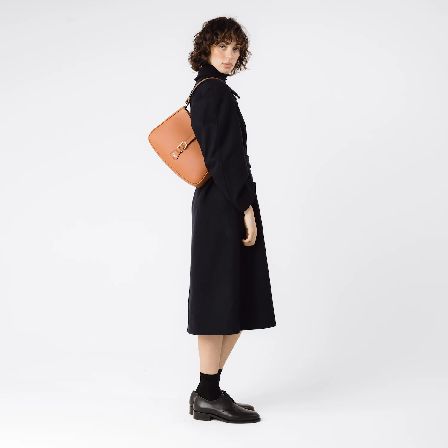 Beth Shoulder - Image 4