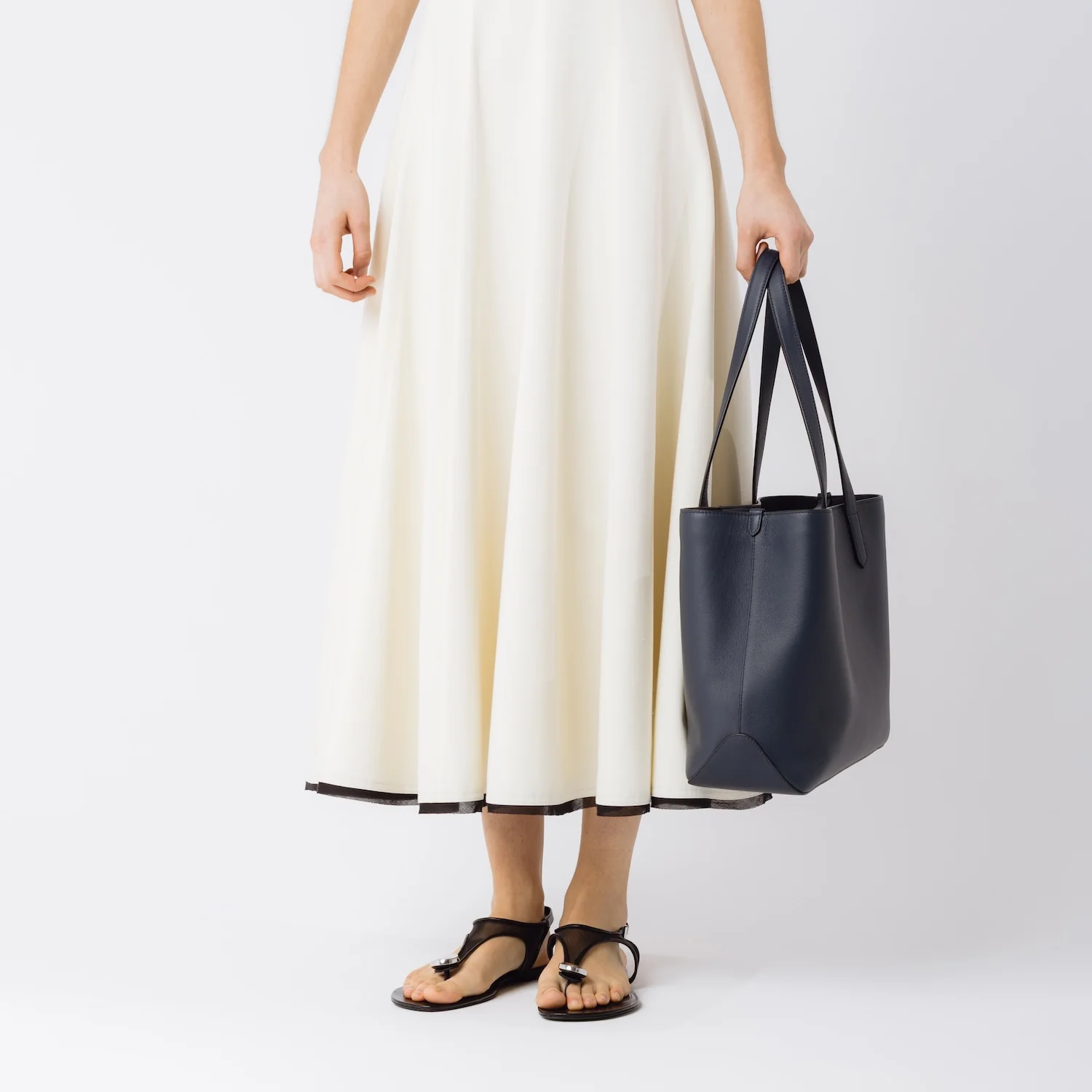 Everyday Tote - Image 8